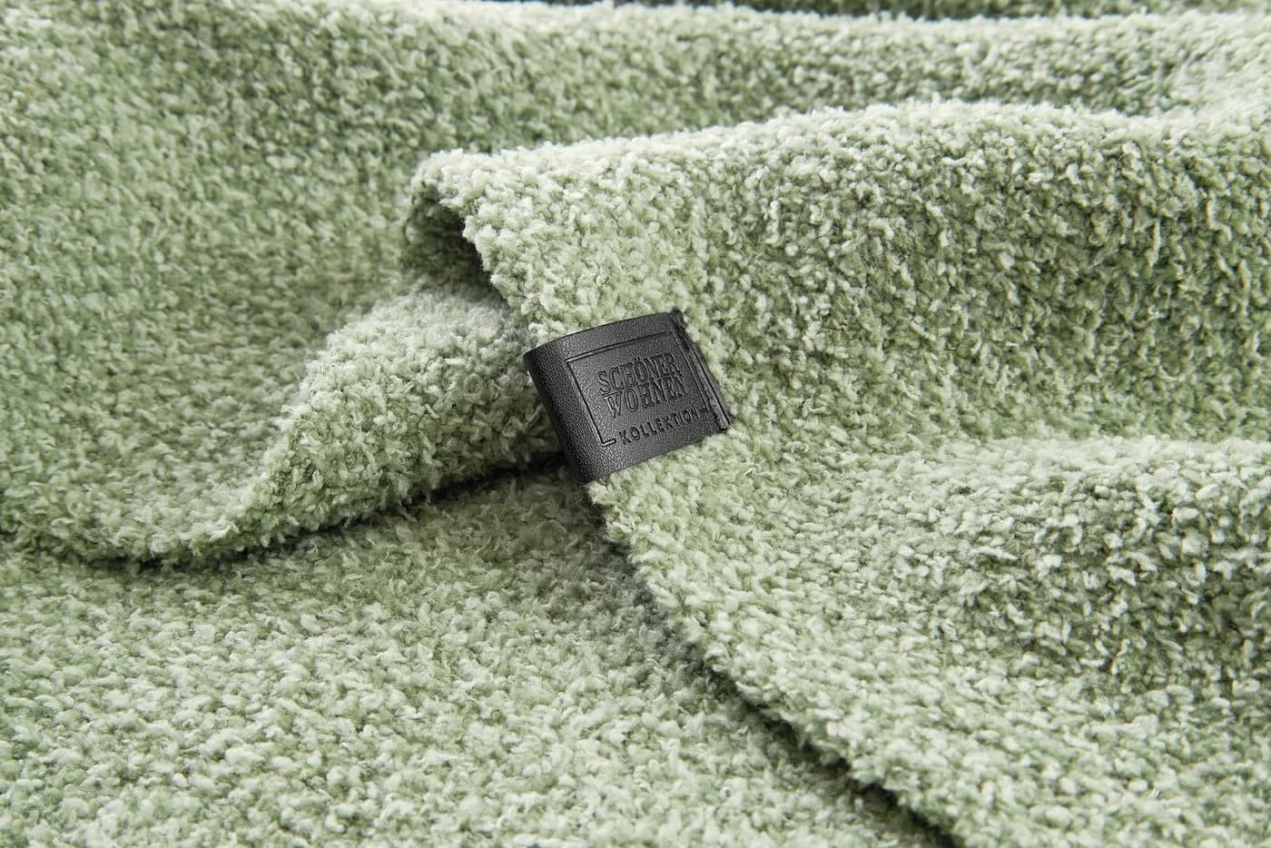 SCHÖNER WOHNEN-KOLLEKTION Wohndecke "Vivid" Grün Polyesterstrick