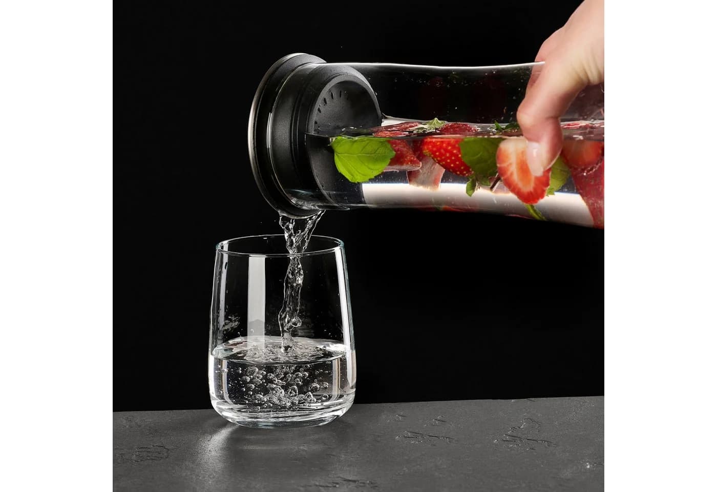 Ritzenhoff & Breker Karaffe Perfetto 1,4L mit Edelstahldeckel