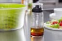 Leifheit Dressing Shaker Transparent mit Anti-Tropf-Ausguss Bild 4