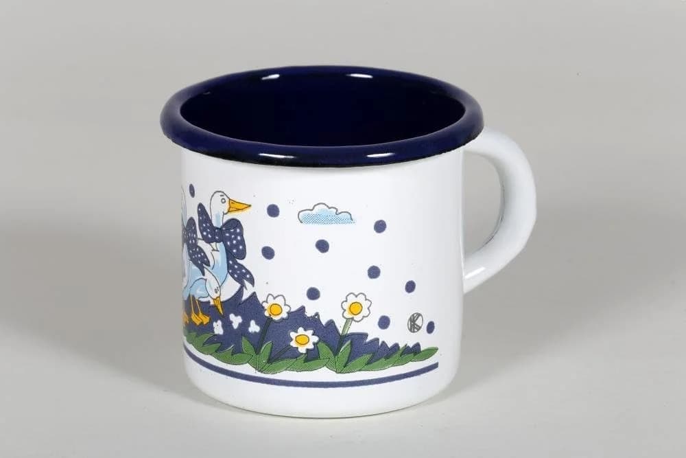 Karl Krüger Becher 8 cm Gänseglück Emaille Weiß