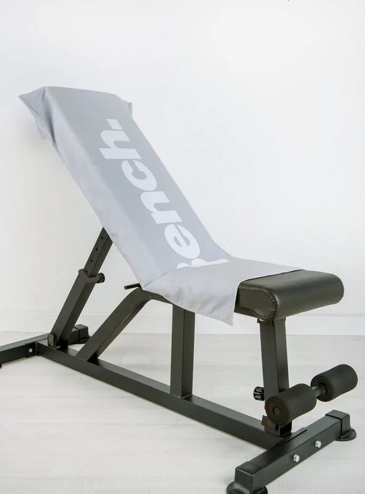 Bench Sporthandtuch Grau Microfaser mit Tasche - Bild 4