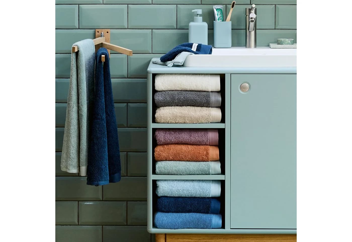 Badetuch TOM TAILOR HOME COLOR BATH Violett 80x200 cm Frottier