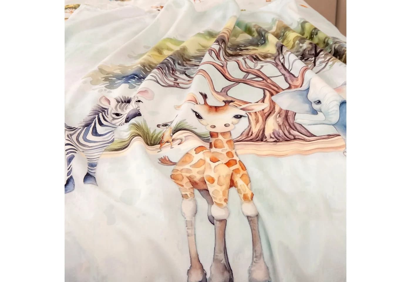 Herding Young Collection Kinderdecke Safari Bunt Fleece - Bild 3