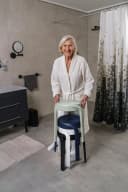 Ridder Duschklappsitz Stan Weiß mit Haltegriff Bild 4