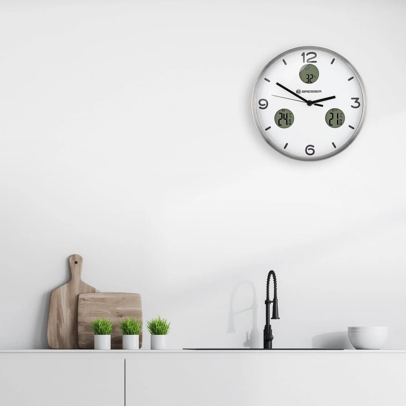 BRESSER MyTime io NX Wanduhr 30cm Silber DCF Funkuhr mit Wetterstation - Bild 4