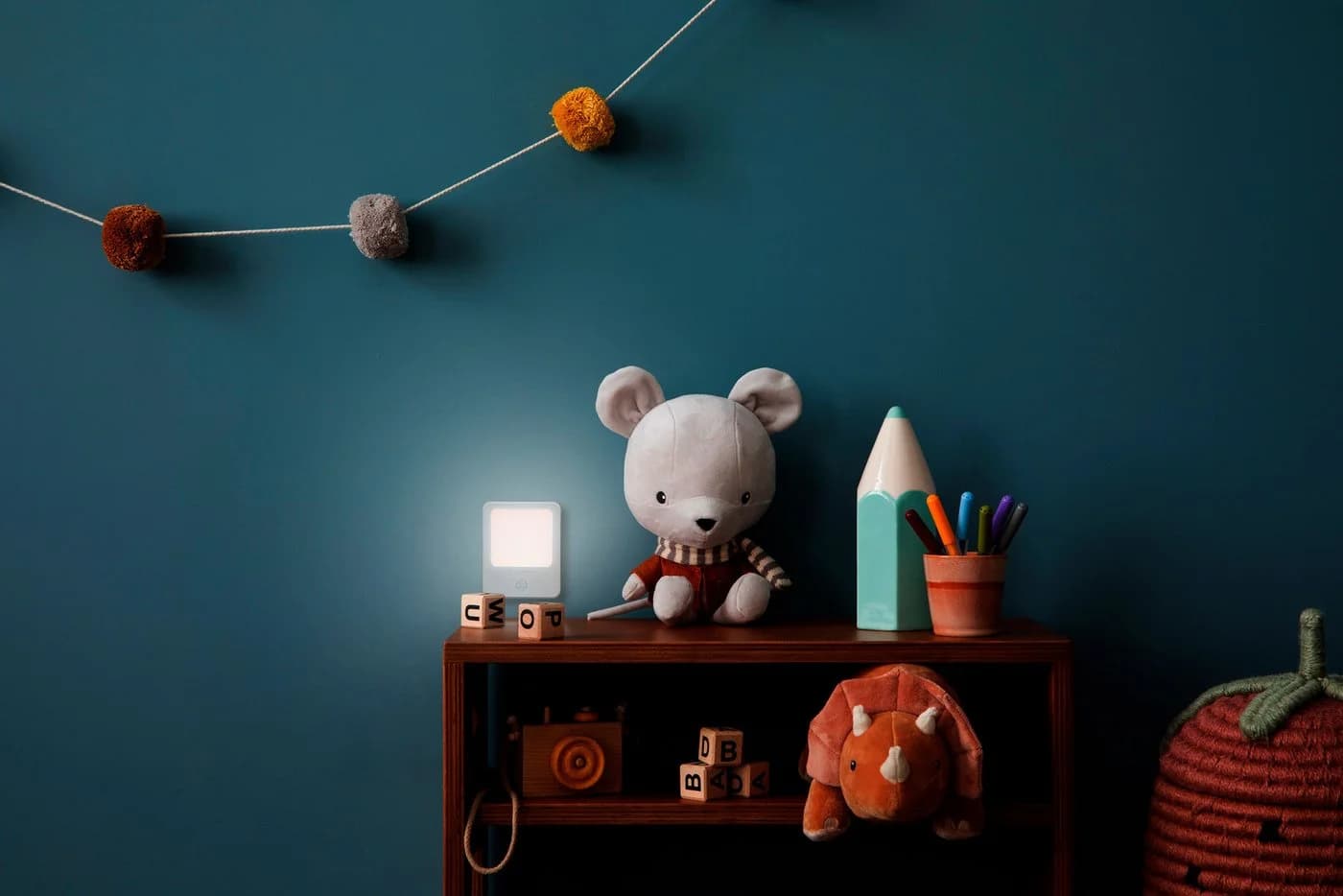 VARTA Motion Sensor Plug Light Nachtlicht mit Bewegungsmelder Weiß Dimmbar