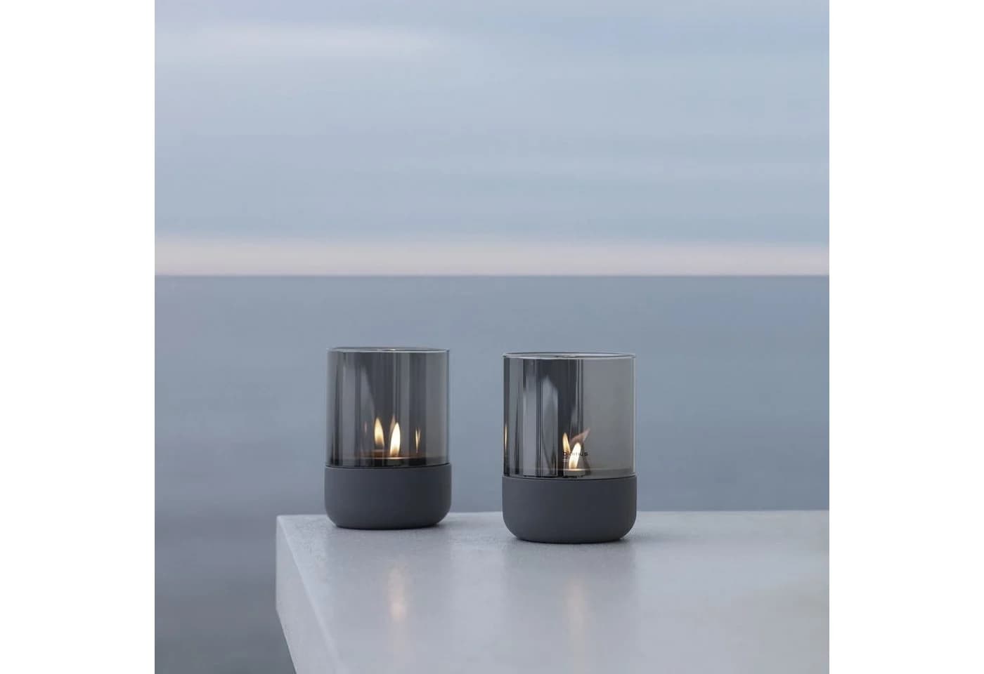 blomus Windlicht CALMA Glas Kerzenhalter Grau Betonoptik - Bild 3