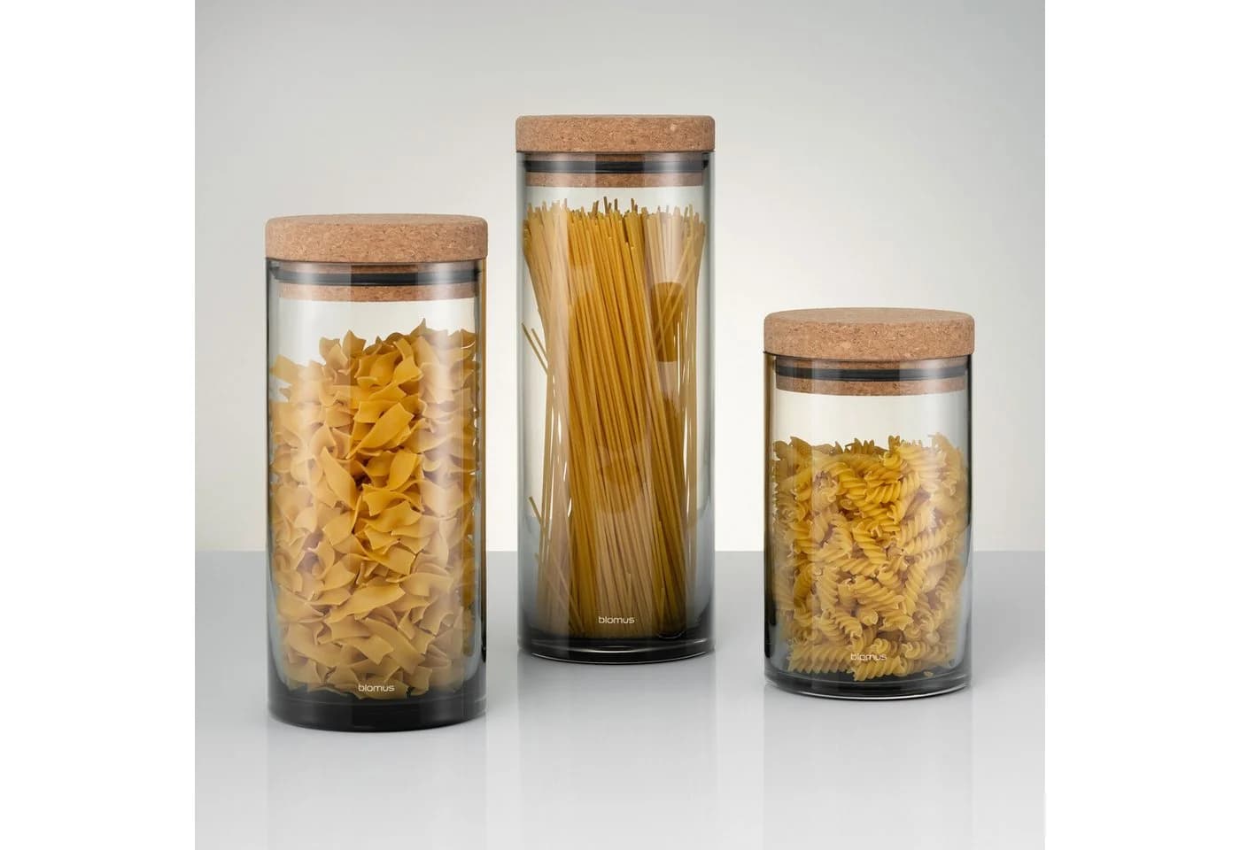 blomus Vorratsglas KEEPY Borosilikatglas Korkdeckel Grau - Bild 5