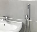 WENKO Waschbeckendusche mit Universal-Adapter und Duo Haken Bild 1