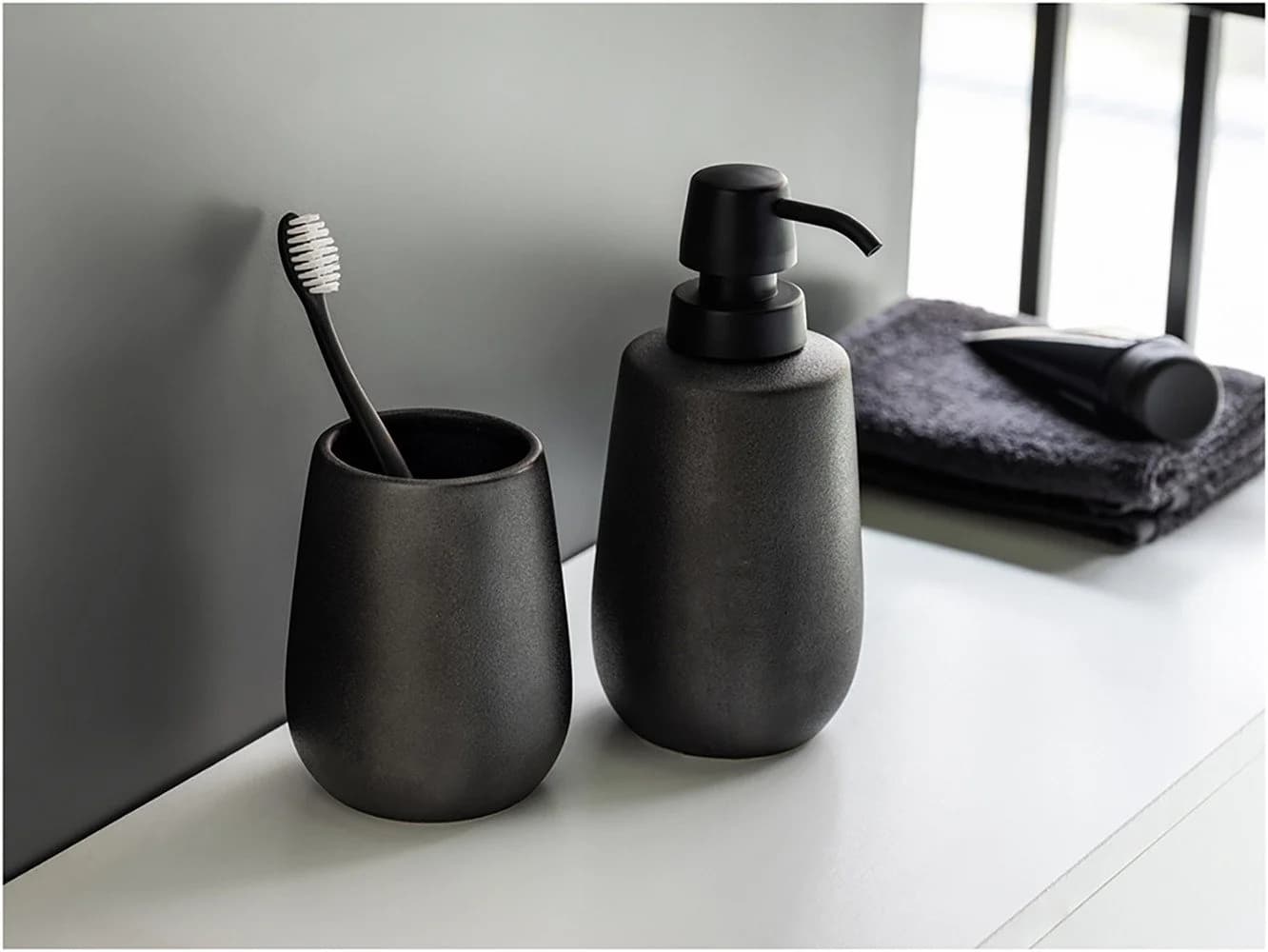 WENKO Badaccessoire-Set Nerno 2-tlg. Schwarz Keramik