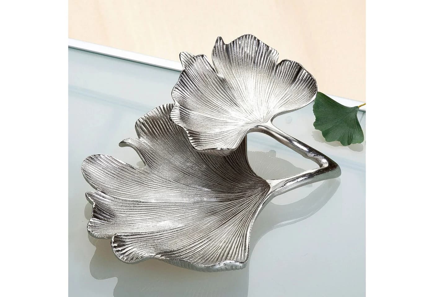 GILDE Dekoschale Ginkgo Blatt Silber Aluminium - Bild 3
