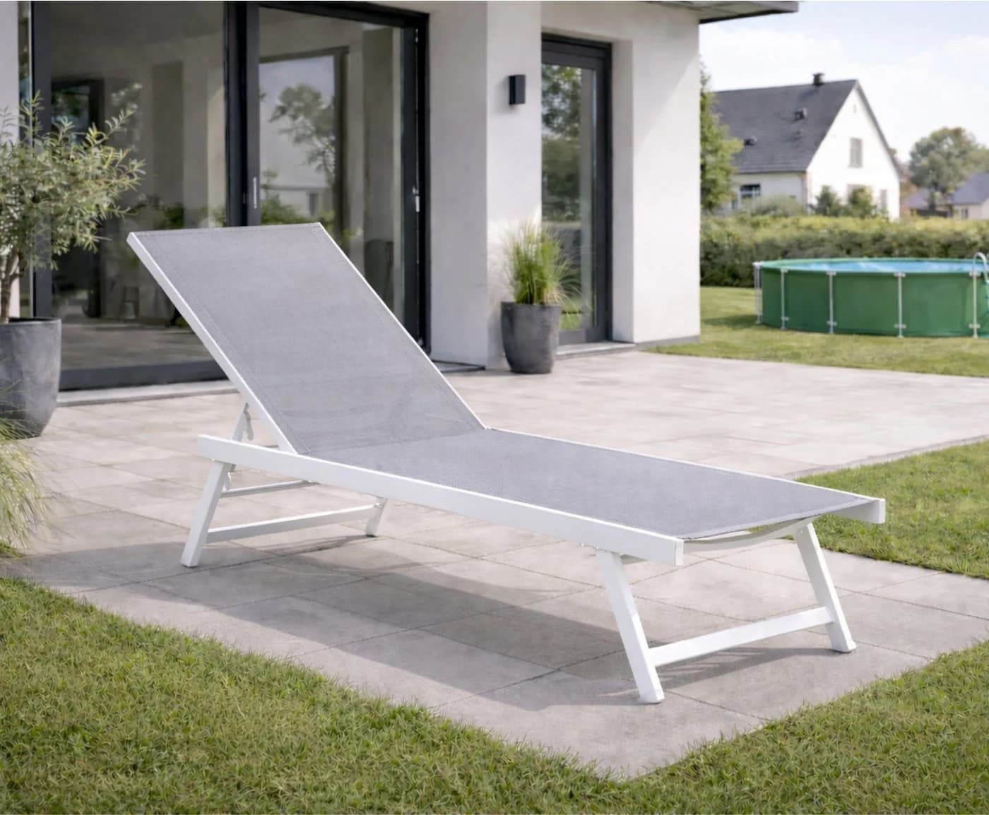 LECO Gartenliege Sonnenliege ELINA Weiß/Grau mit verstellbarer Rückenlehne - Bild 2