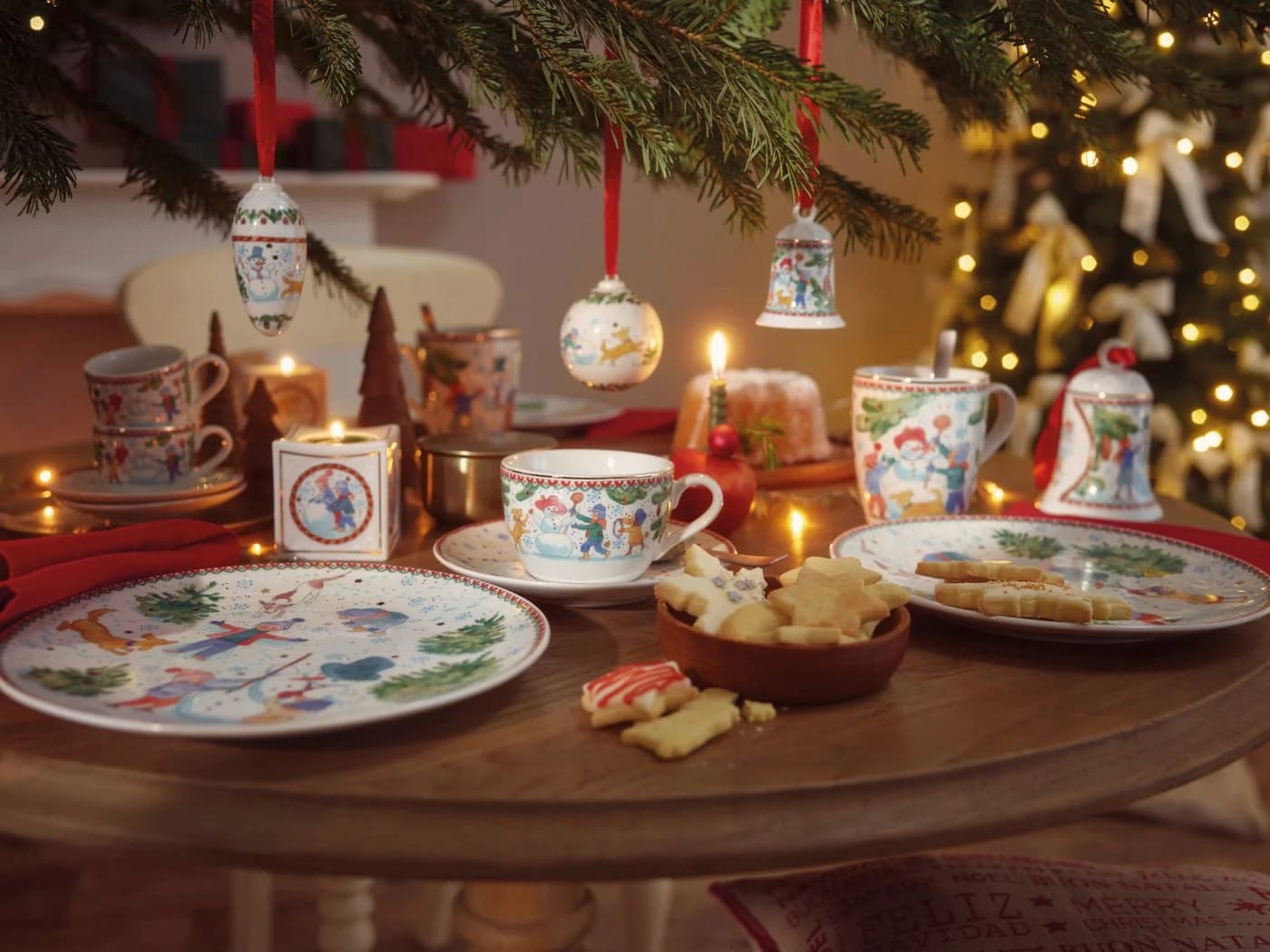 Hutschenreuther Cappuccinotasse Sammelserie 2025 Weihnachtsspiele 2tlg