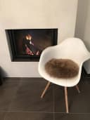 Kaiser Sitzauflage rund Lammfell braun Ø 35 cm Bild 1