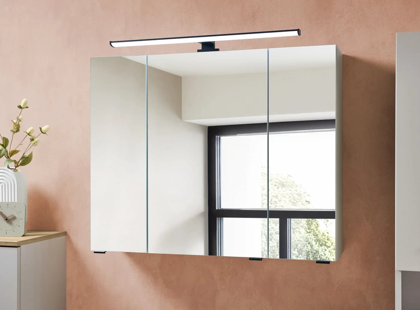 Badezimmerspiegelschrank SAPHIR Quickset 500 3 Türen 80cm LED-Aufsatzleuchte Grau