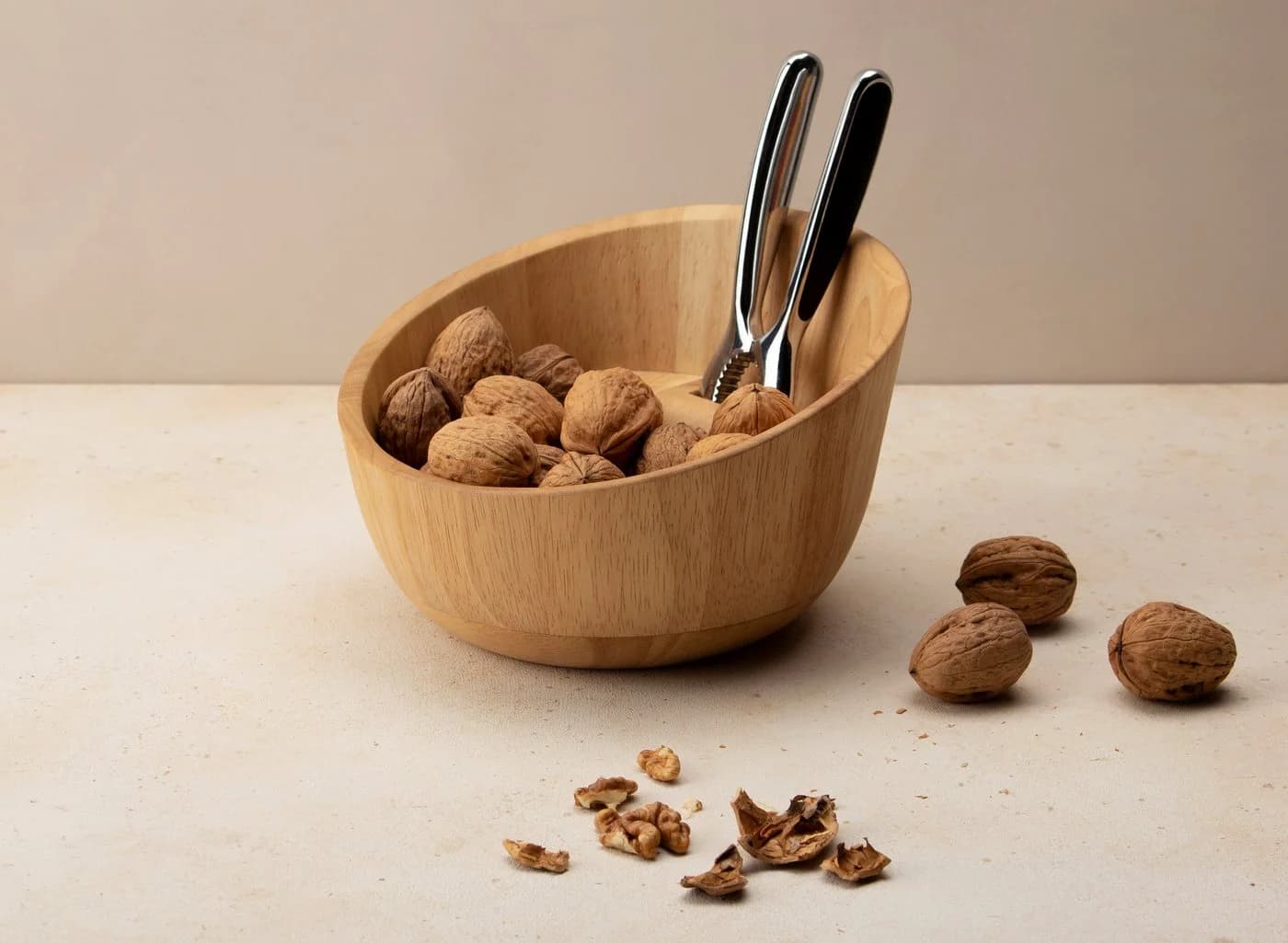 CONTINENTA Nussschale Braun Holzwerkstoff