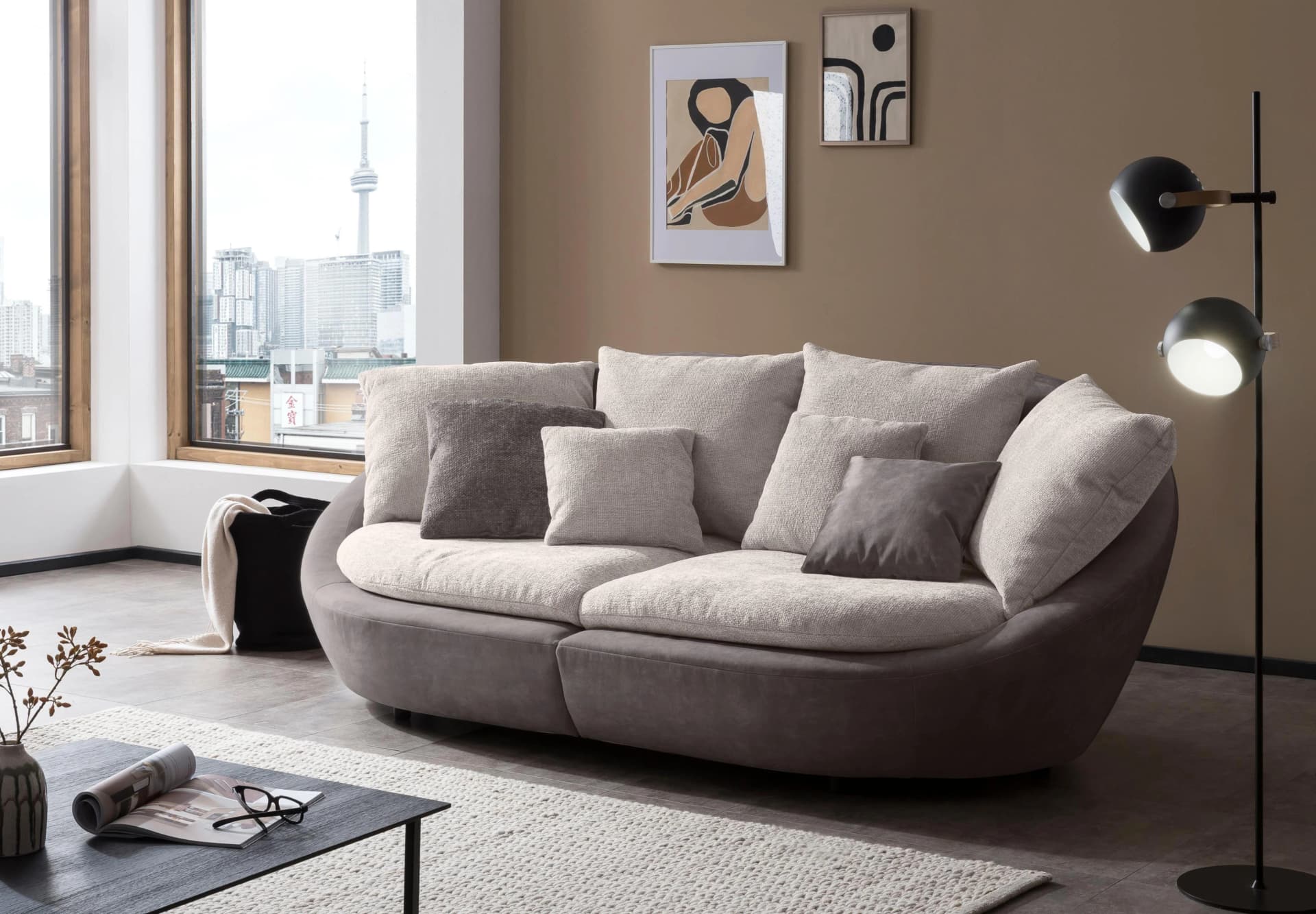 Trendmanufaktur Big-Sofa Maui Dunkelgrau mit 4 Rückenkissen