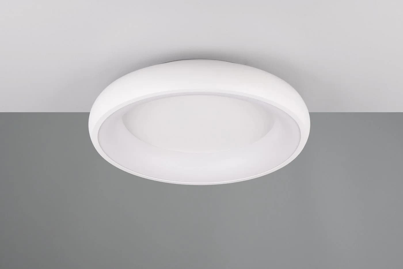 Trio LED-Deckenlampe Cardona Ø 46,5 cm Weiß Matt Metall CCT