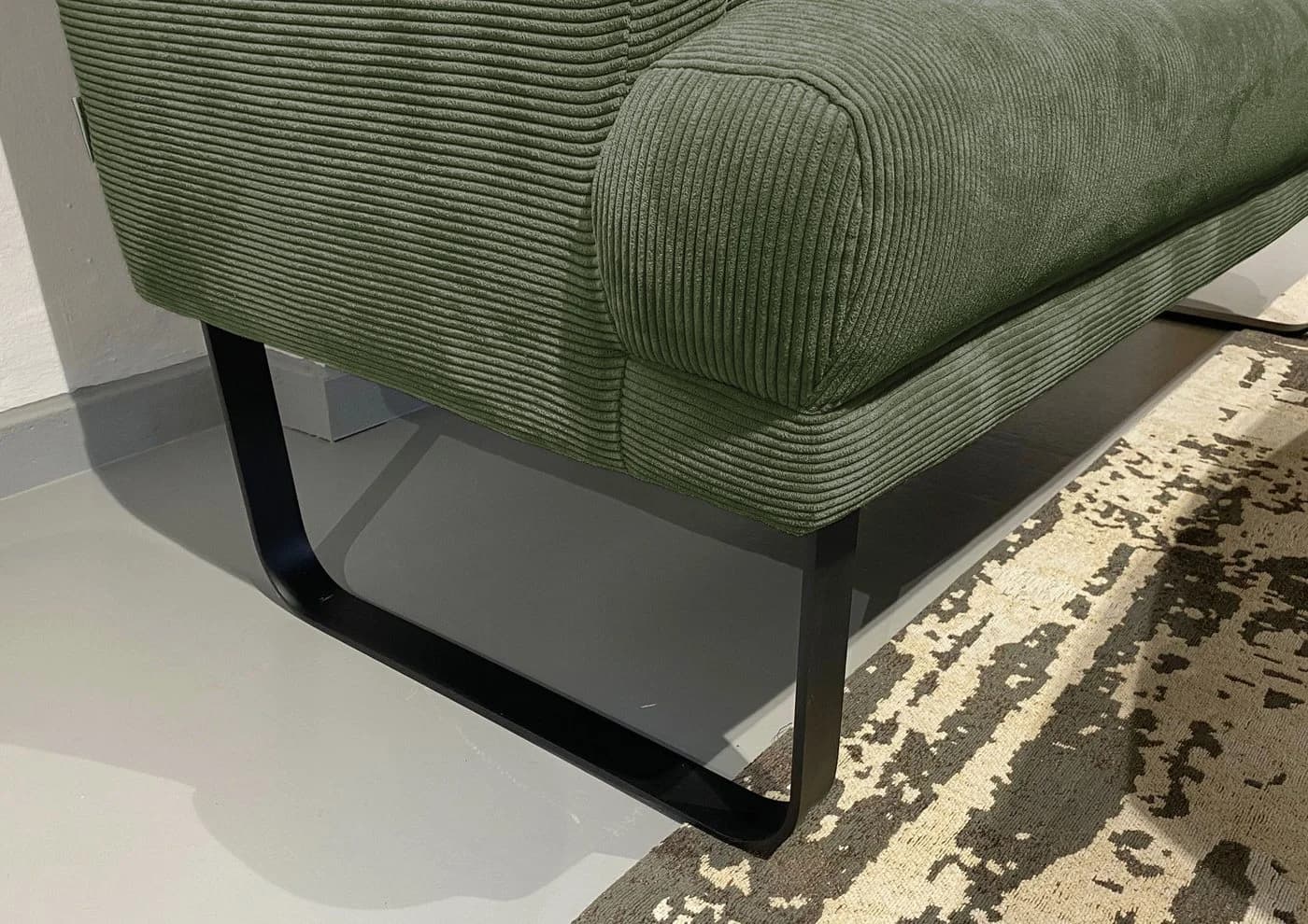 GUTMANN FACTORY Küchensofa Grün Cord - Bild 3