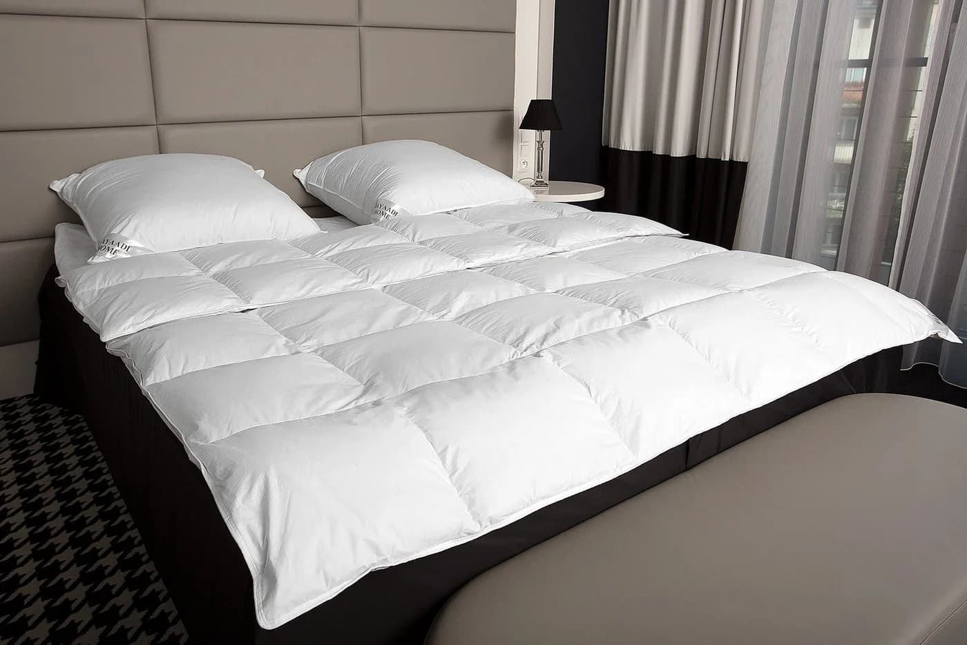 Mayaadi Home Baumwollbettdecke 135x200 cm 15% Daunen 85% Federn Weiß - Bild 4
