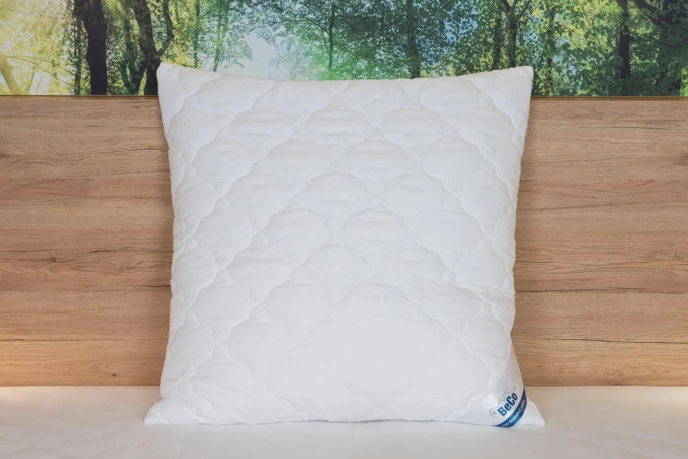 BECO Royal Soft GOLD Microfaserkissen 80x80 cm Weiß - Bild 4