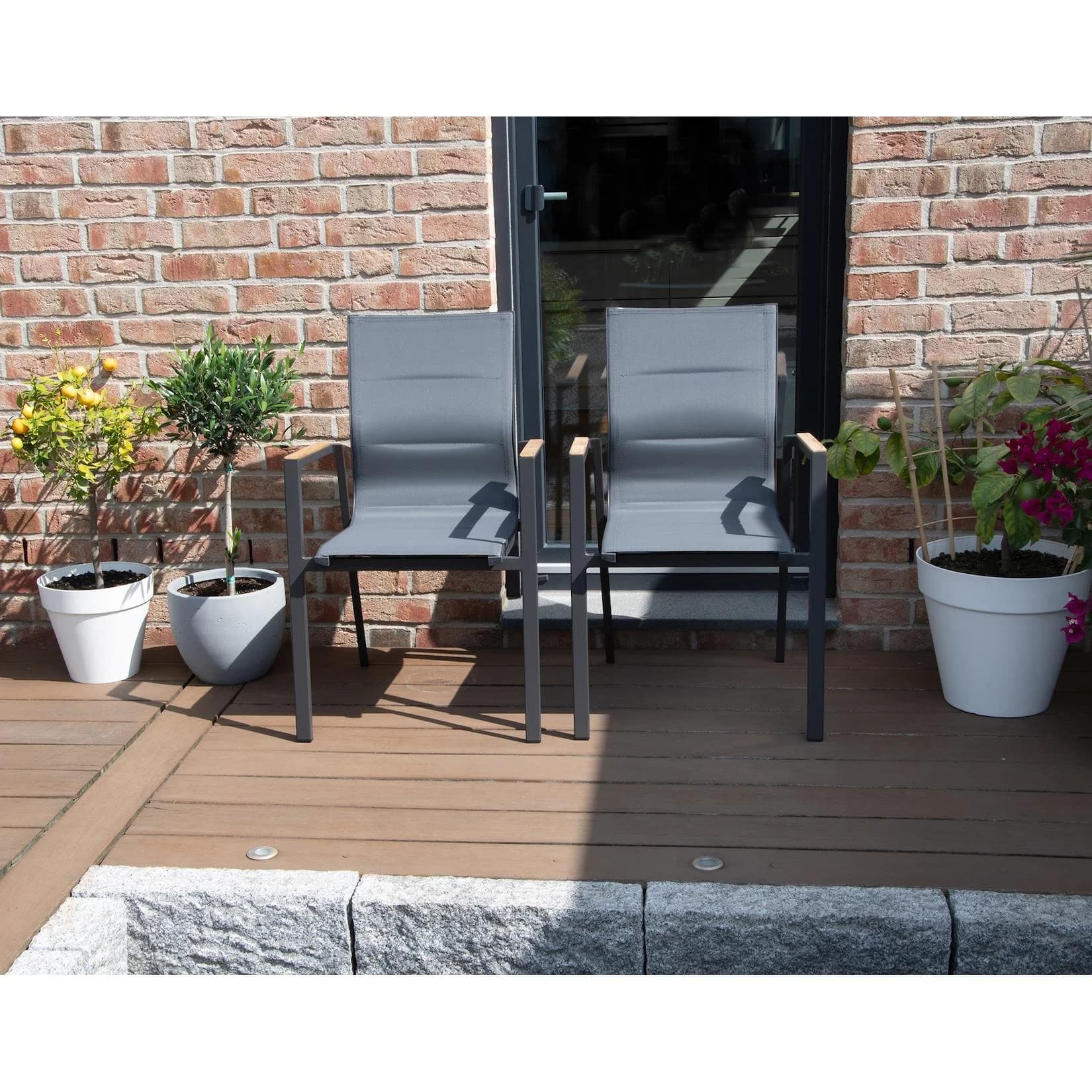 bellavista Home & Garden Stapelstuhl Newport 2er Set Braun/Grün Teakholz-Akzente