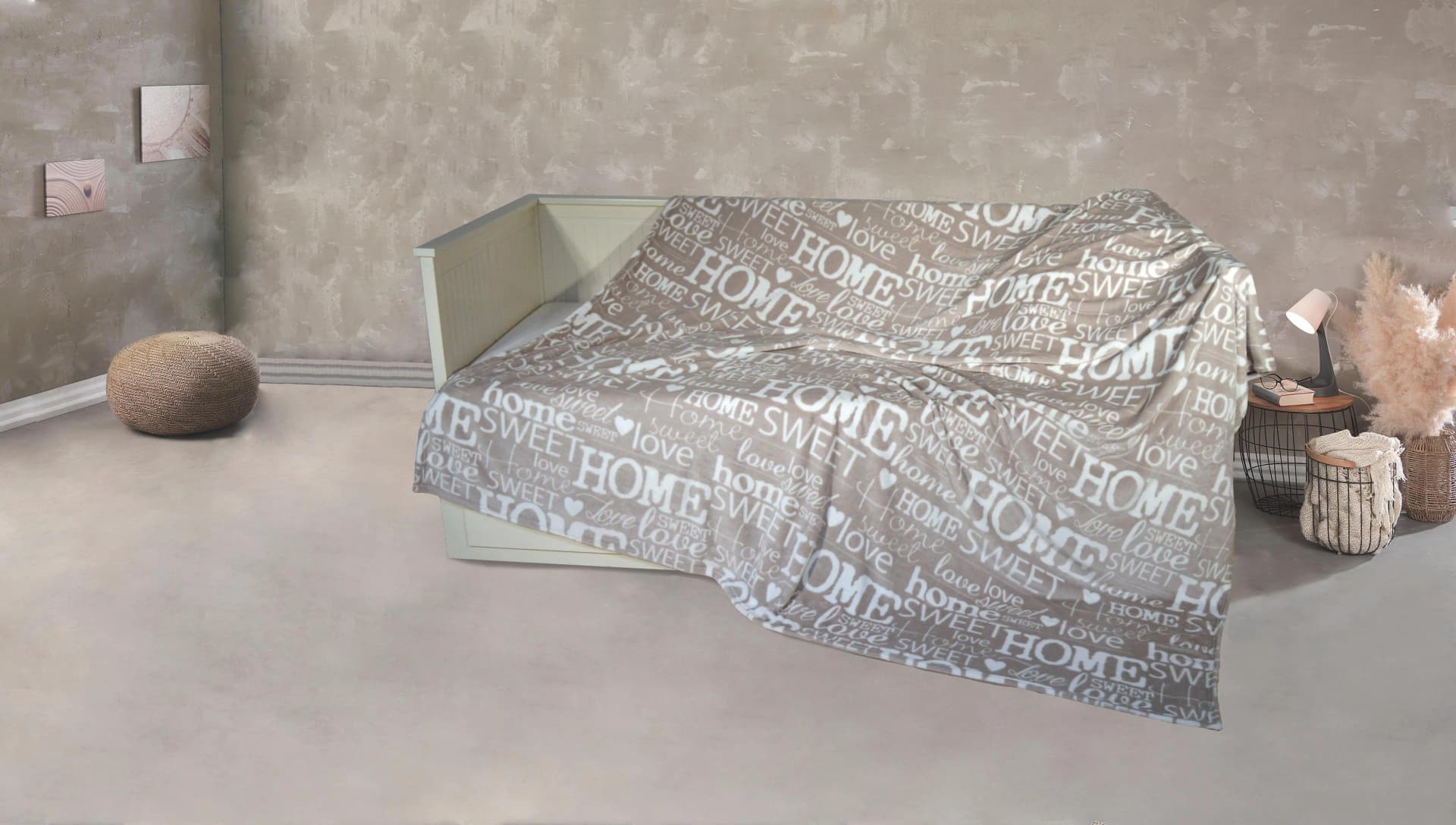 KINZLER Wohndecke Mikrofaser XXL Home Weiß Silber Schriftzug