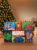 United Labels® Marvel Socken Adventskalender 12 Paar Bunt Bild 1