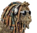 formano Dekofigur Löwe 36cm handbemalt mit Dreadlocks & Kopfhörern Bild 4