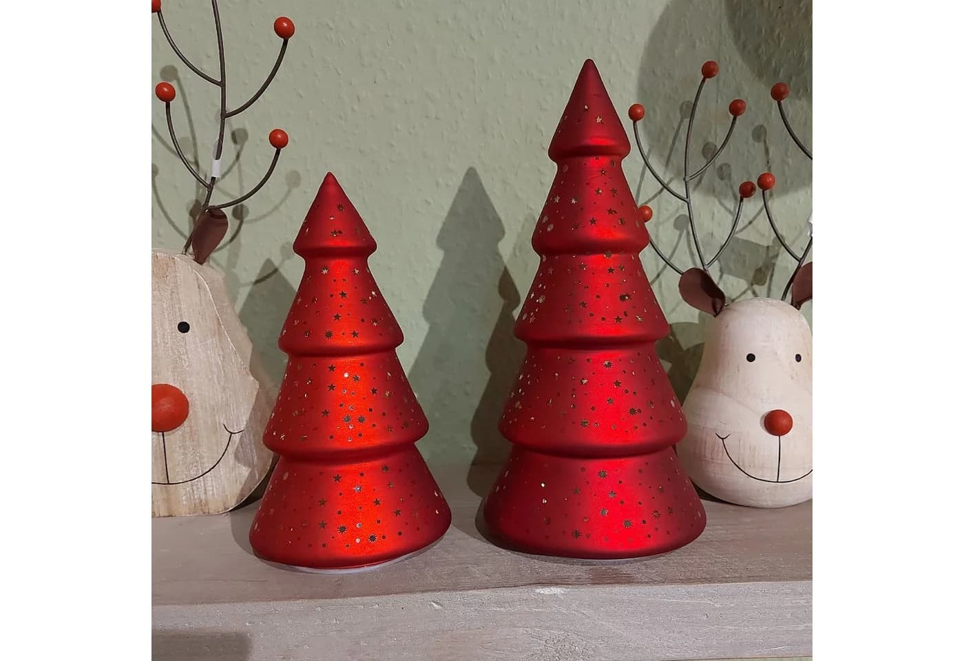 formano LED Deko Pyramide Sterne Rot mit Timer