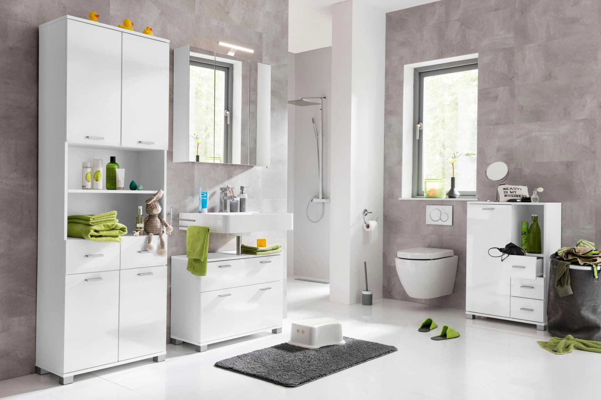Schildmeyer Roma Spiegelschrank Weiß mit LED und Steckdose