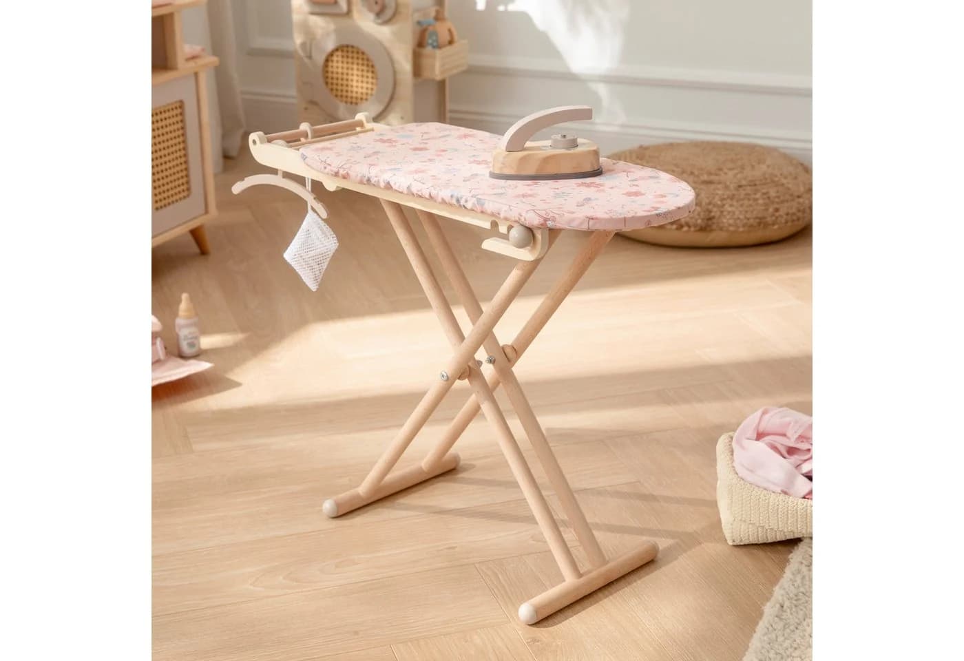 howa Kinder-Bügelbrett miniflowers Holz höhenverstellbar mit Zubehör beige - Bild 4
