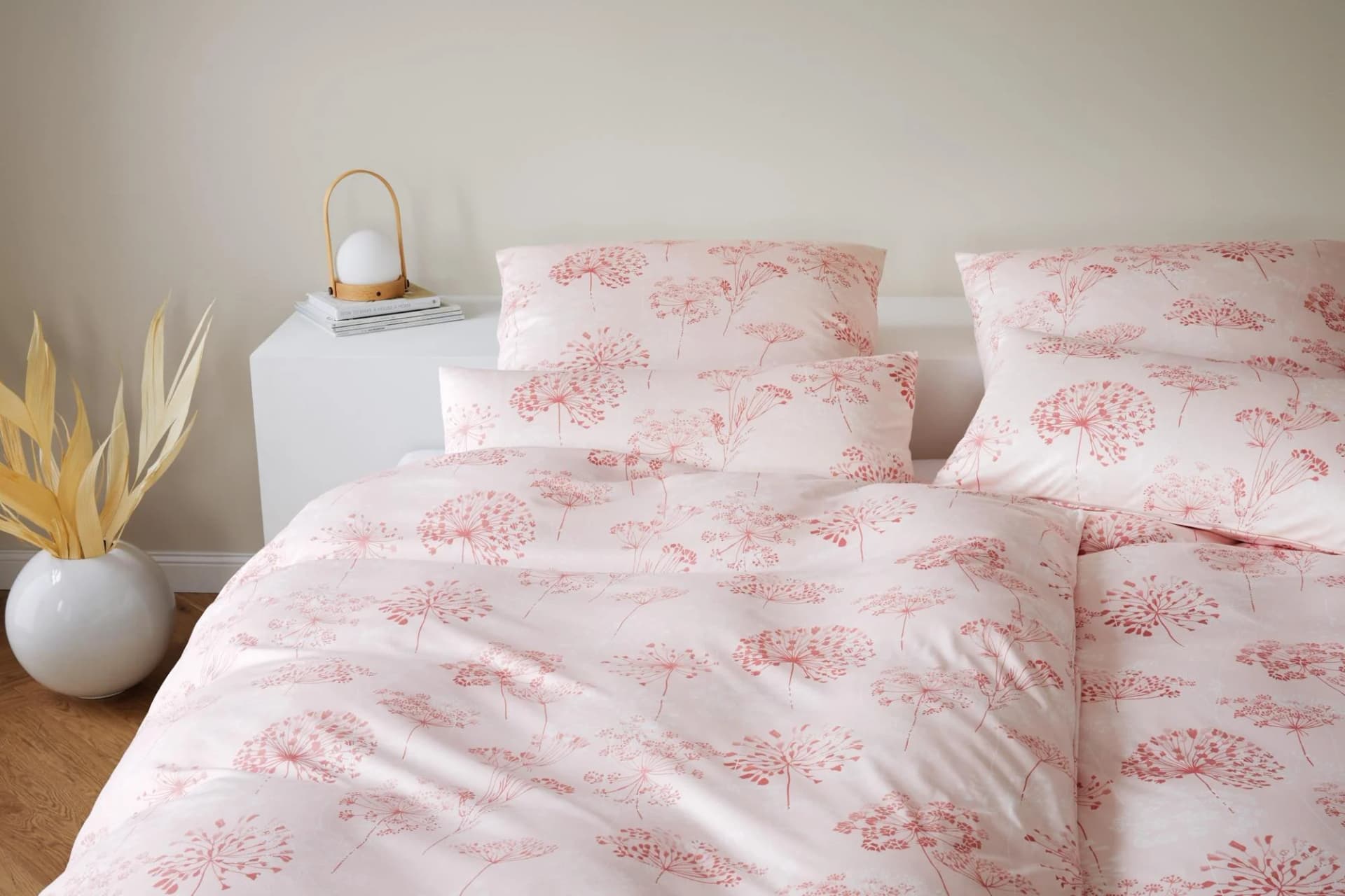 Elegante Bettwäsche Meadow Koralle Mako-Jersey Floral