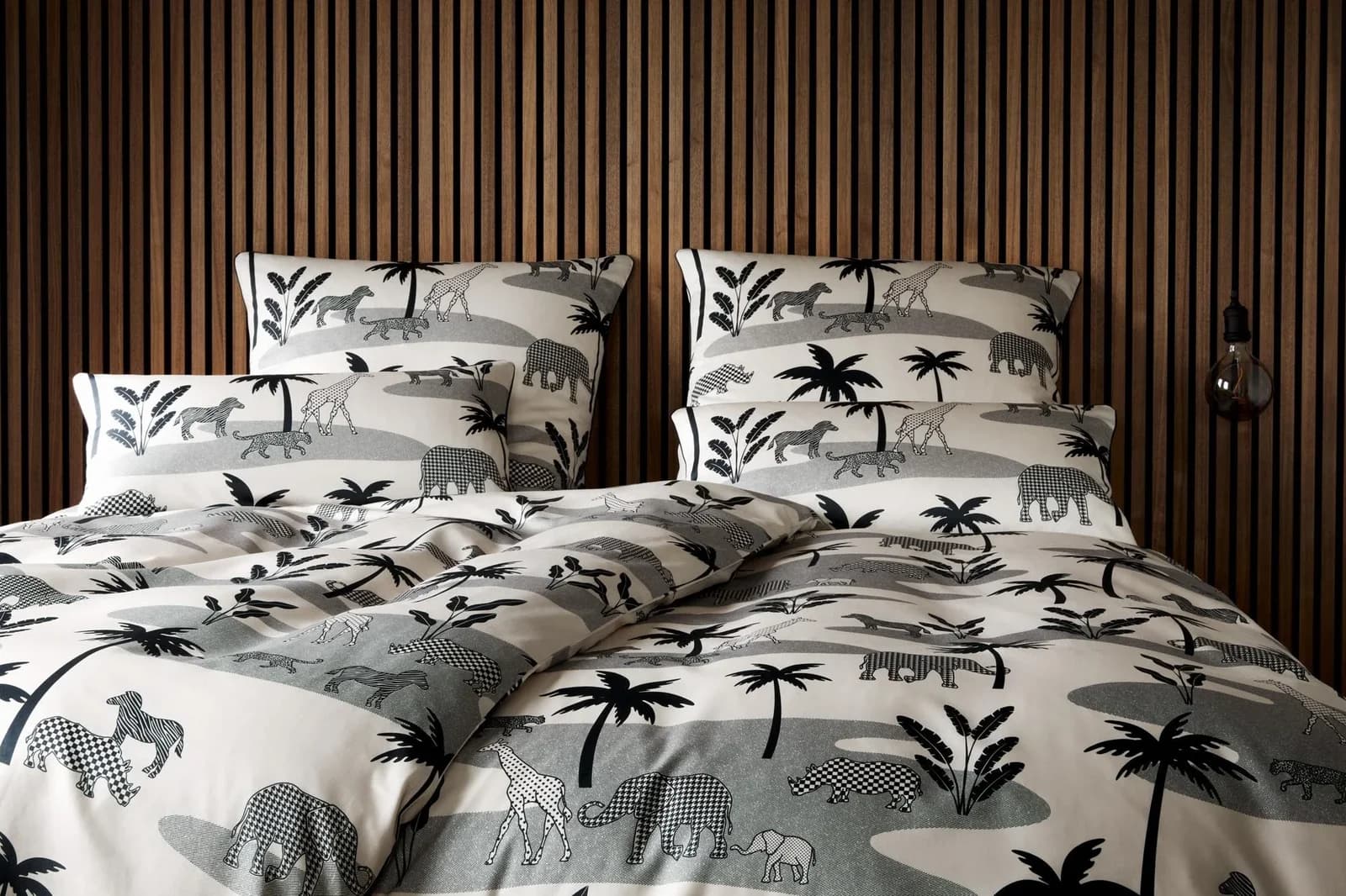 Bettwäsche Jungle Graphic Schwarz Sand Mako-Satin