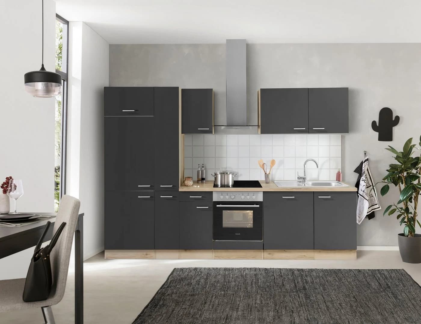 OPTIFIT Küchenzeile Iver 300cm mit Hanseatic Geräten und Kühlschrank