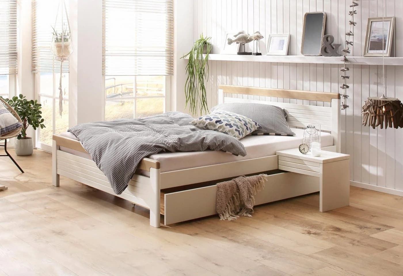 OTTO HOME Massivholzbett CAPRE Weiß Eiche Landhausstil