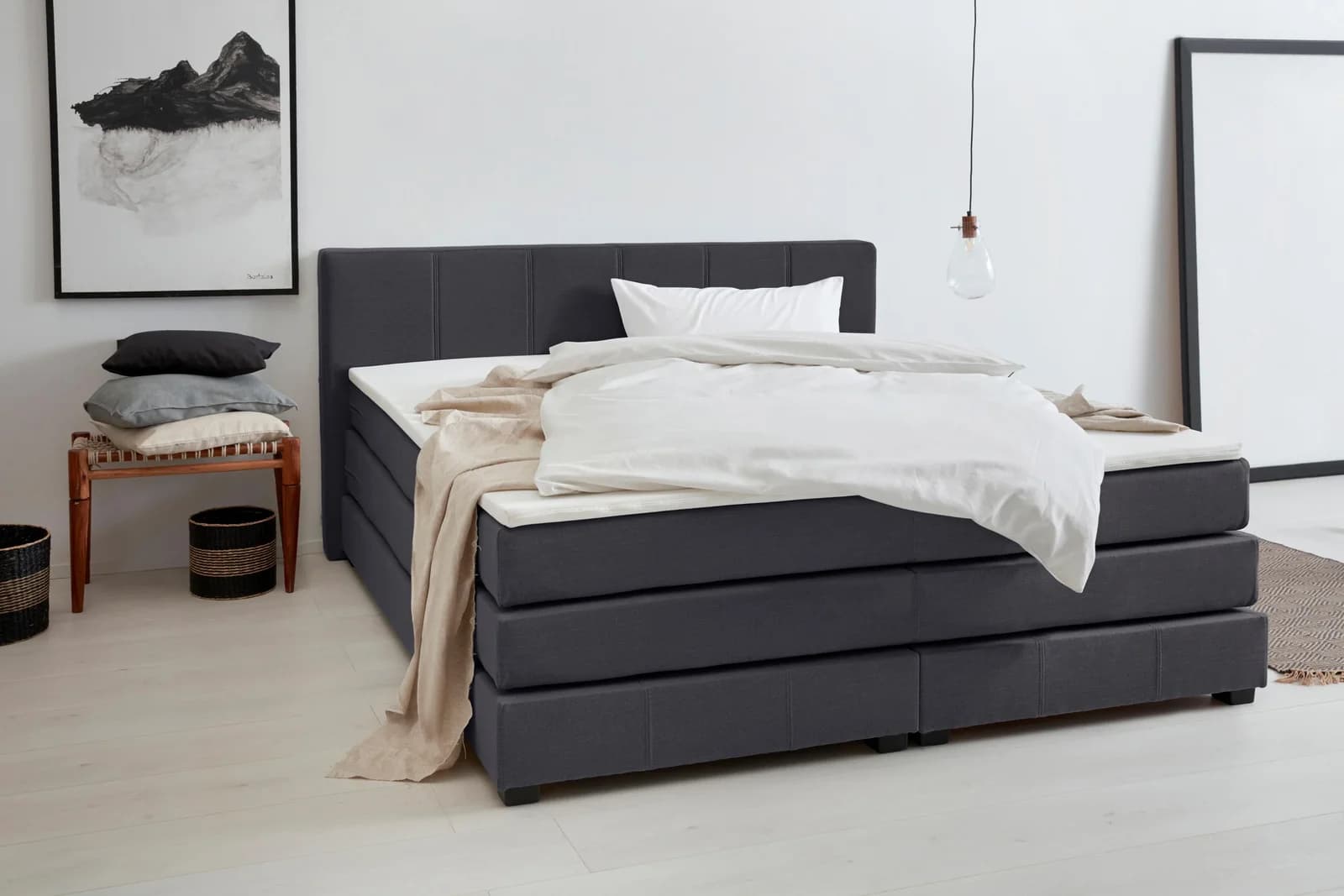 OTTO PRODUCTS Peetu Boxspringbett Schwarz mit Matratze und Topper