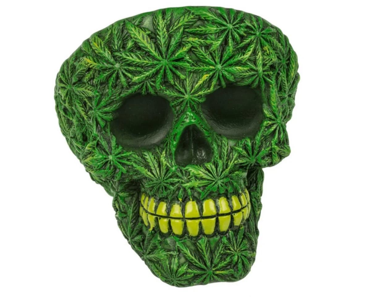 Out of the Blue Aschenbecher Totenkopf Grün Schwarz Cannabis Motiv