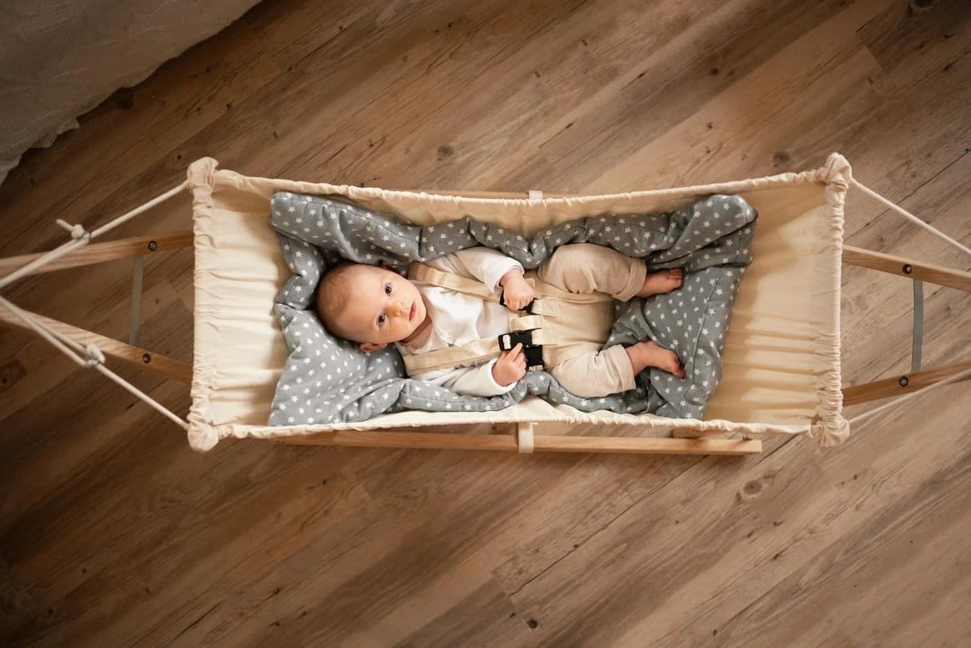 Amazonas Koala Babyhängematte Royal-Set mit Holzgestell & Inlay Grau