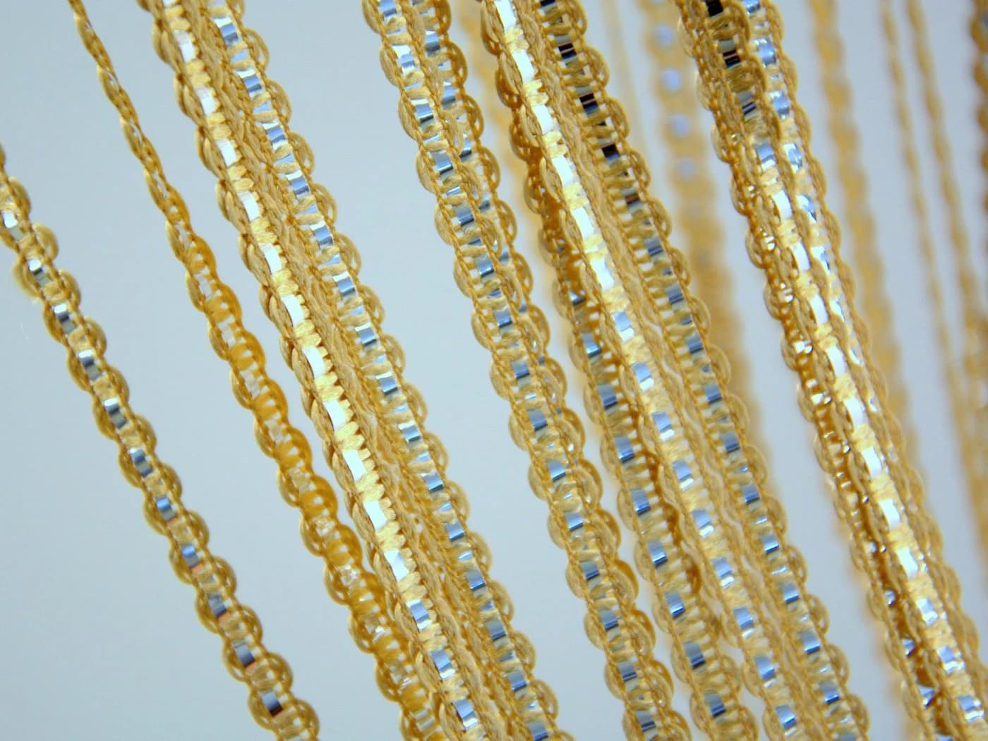 Arsvita Fadenvorhang Gold mit Lurex-Veredelung - Bild 3