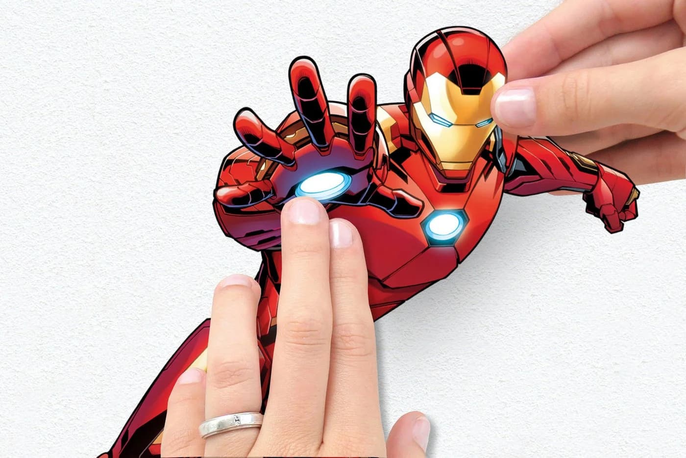 KOMAR Wandtattoo Avengers Crew Bunt Disney Marvel - Bild 3