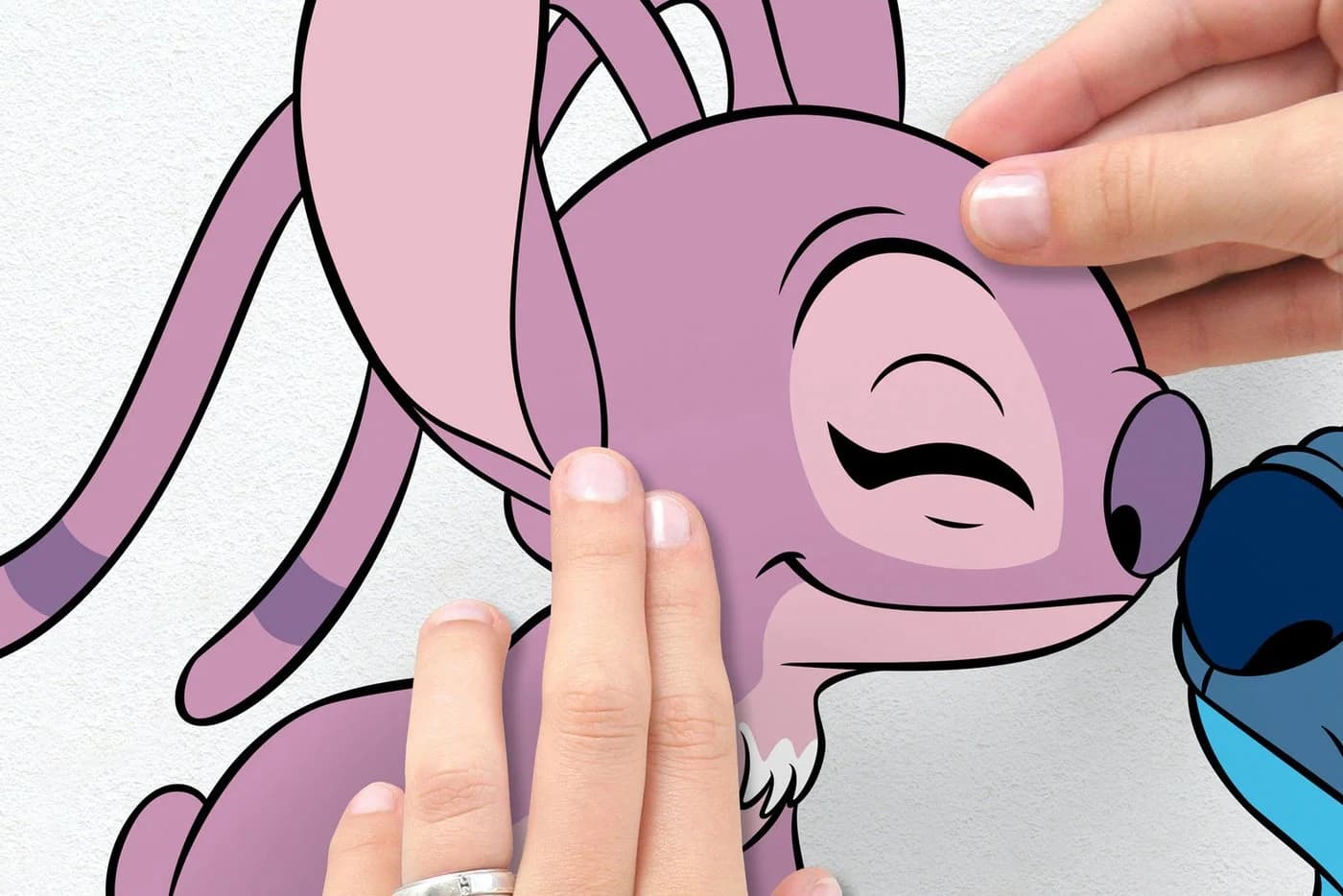 Komar Wandtattoo Stitch and Angel Cutie Disney-Charaktere Kinderzimmer - Bild 3