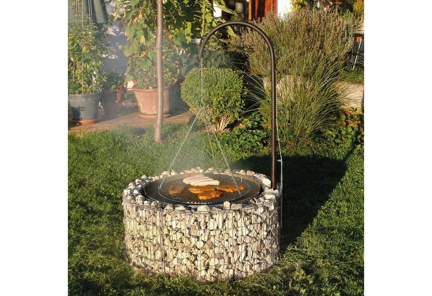 Bellissa Feuerstelle mit Schwenkgrill und Grillrost silber - Bild 3