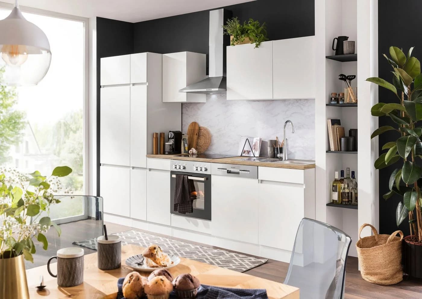 OPTIFIT Küchenzeile Roth 300 cm Weiß mit E-Geräten und Apothekerschrank