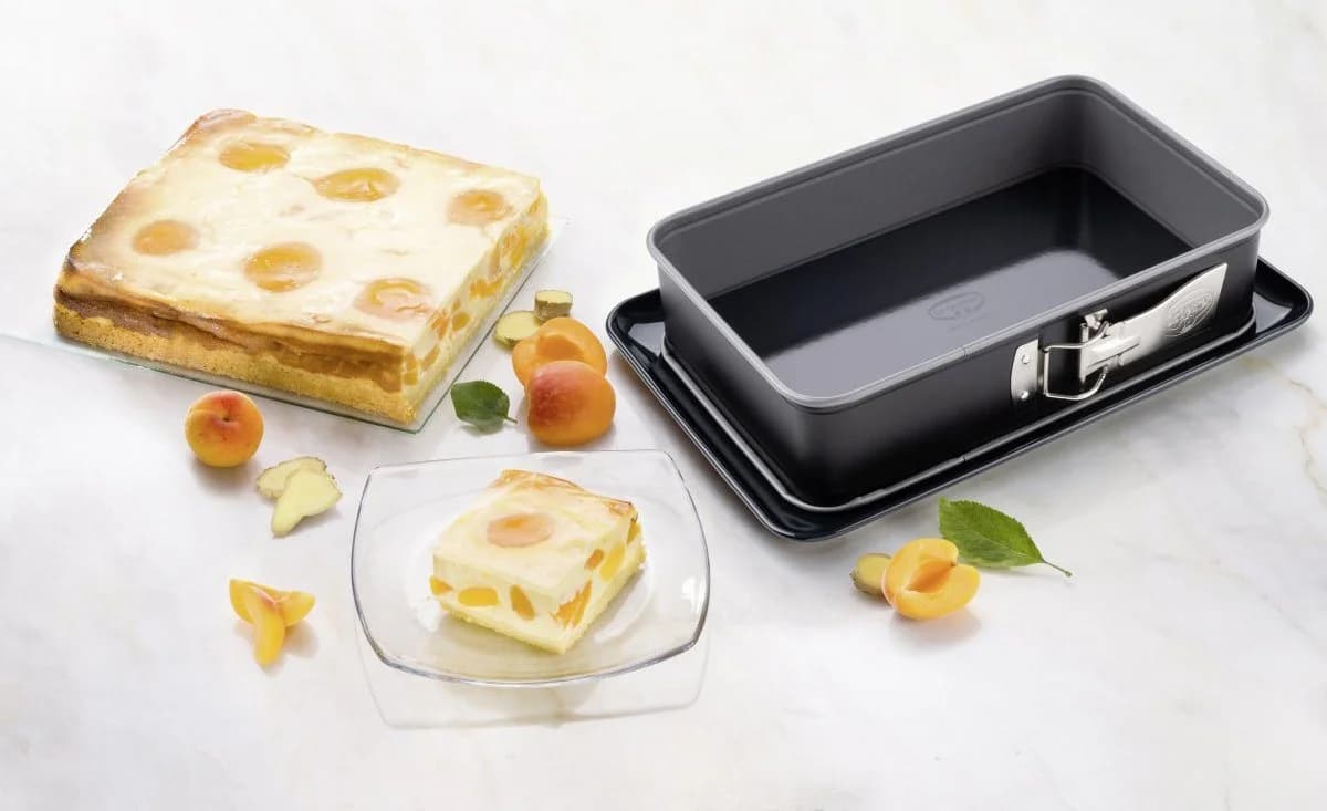 Dr. Oetker Rechteck-Springform mit Emaille-Boden