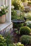 finehomegarden Vogeltränke Futterplatz Metall ArtFerro Braun Gartenstecker Bild 1