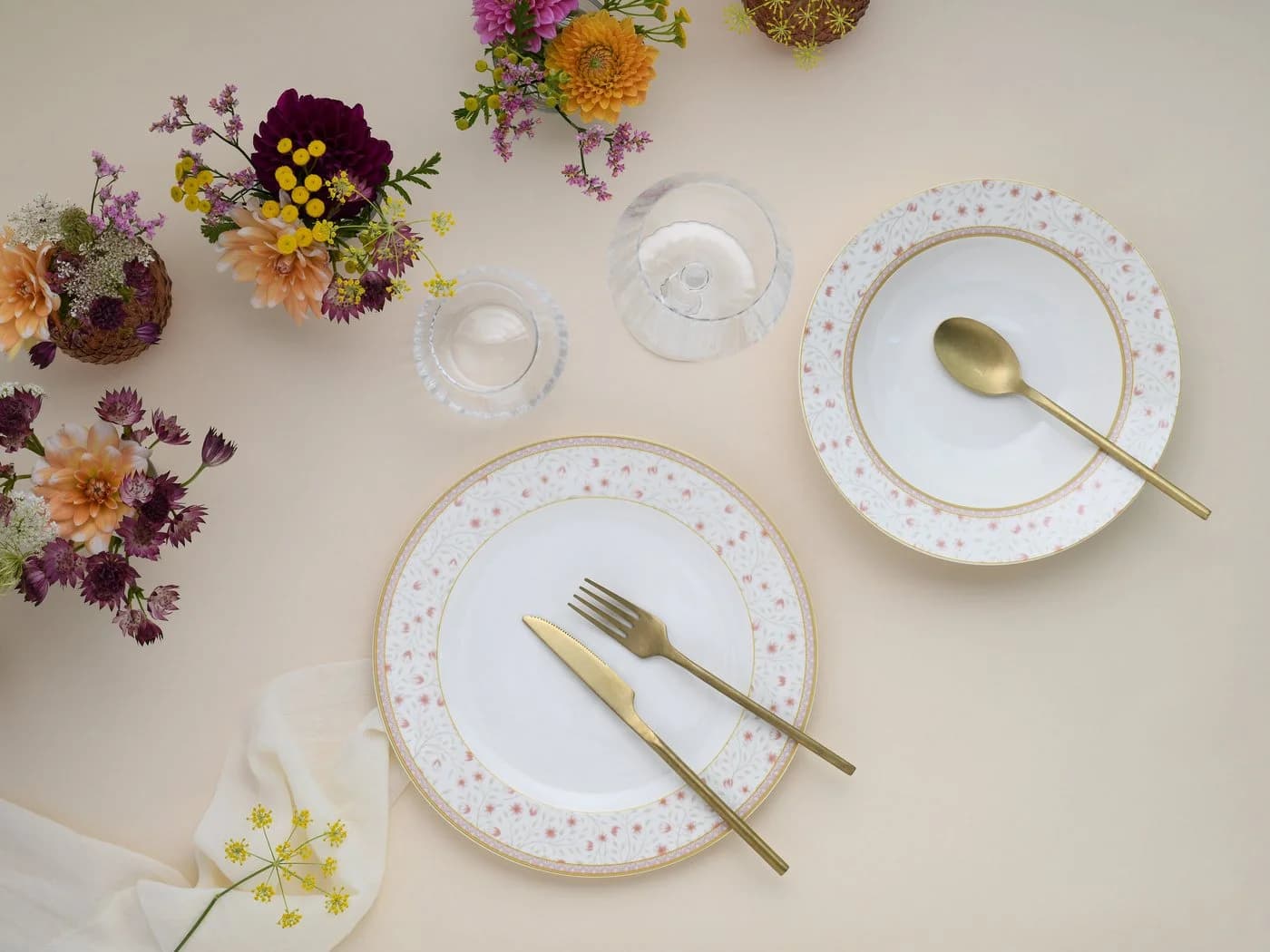 CREATABLE Emilja Tafelservice 12-tlg. Beige Creme Porzellan Blumendekor - Bild 3