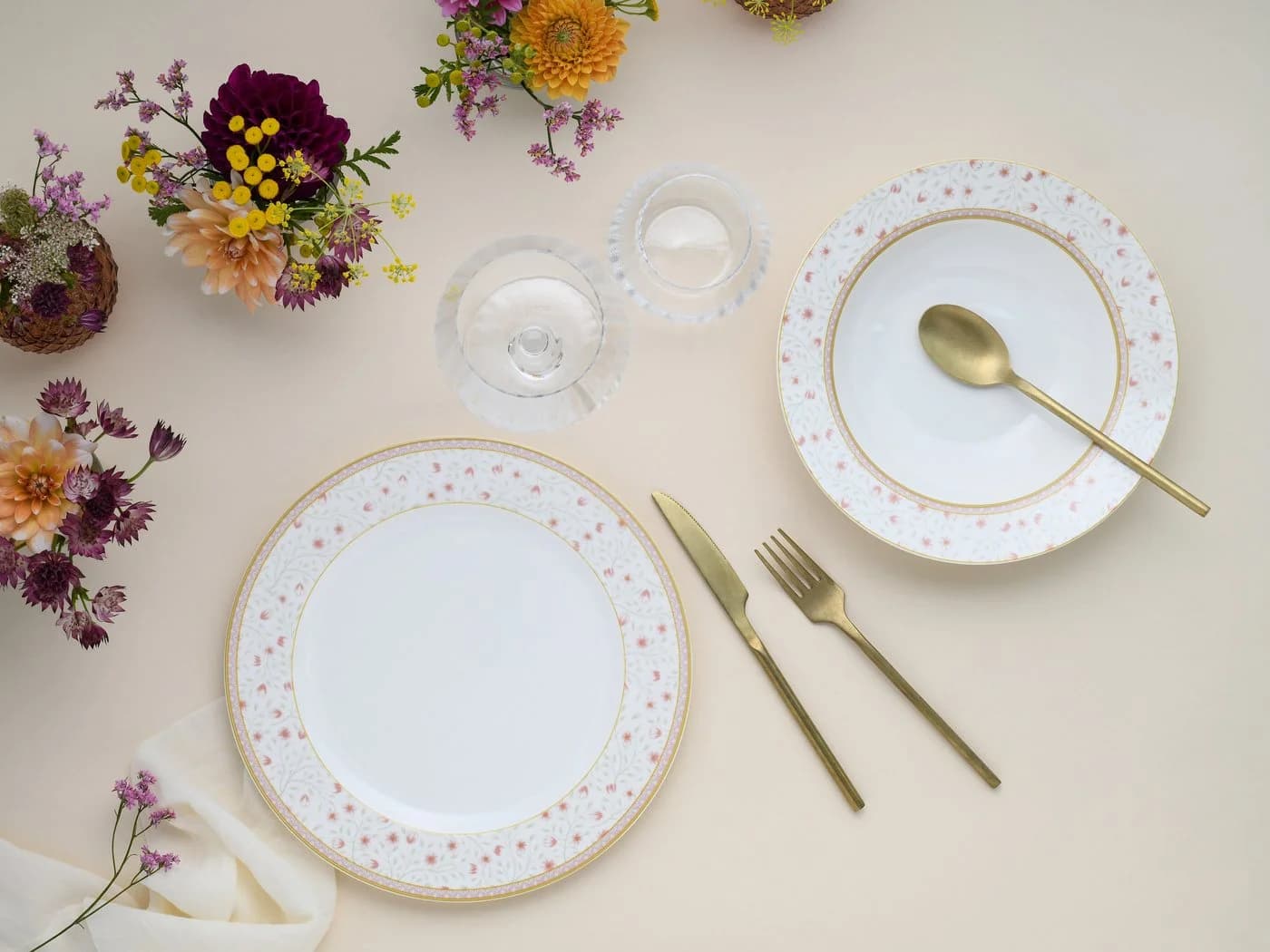 CREATABLE Emilja Tafelservice 12-tlg. Beige Creme Porzellan Blumendekor - Bild 4