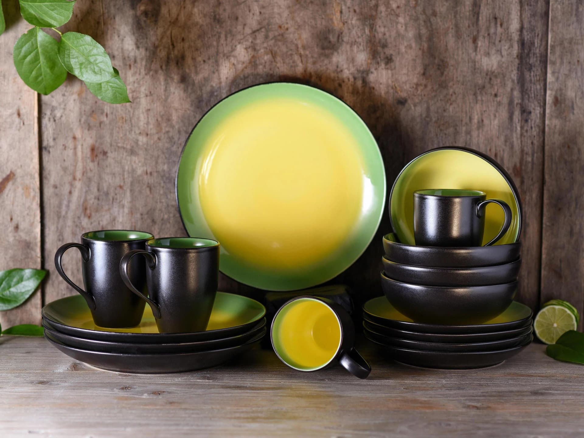 Creatable Kombiservice 16-teilig Schwarz/Gruen Keramik