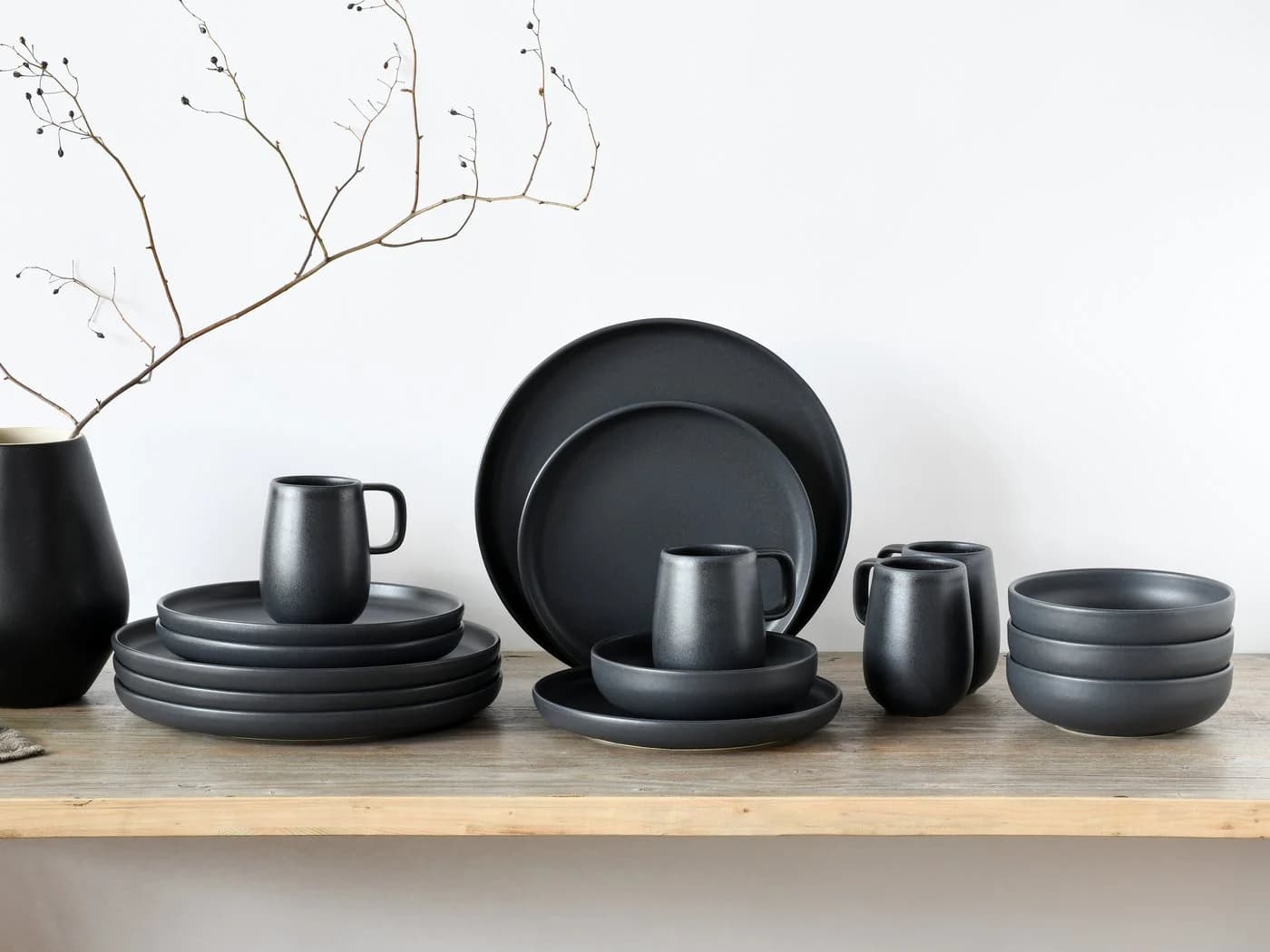 CREATABLE Kombiservice Uno Black 16-tlg. Steinzeug schwarz